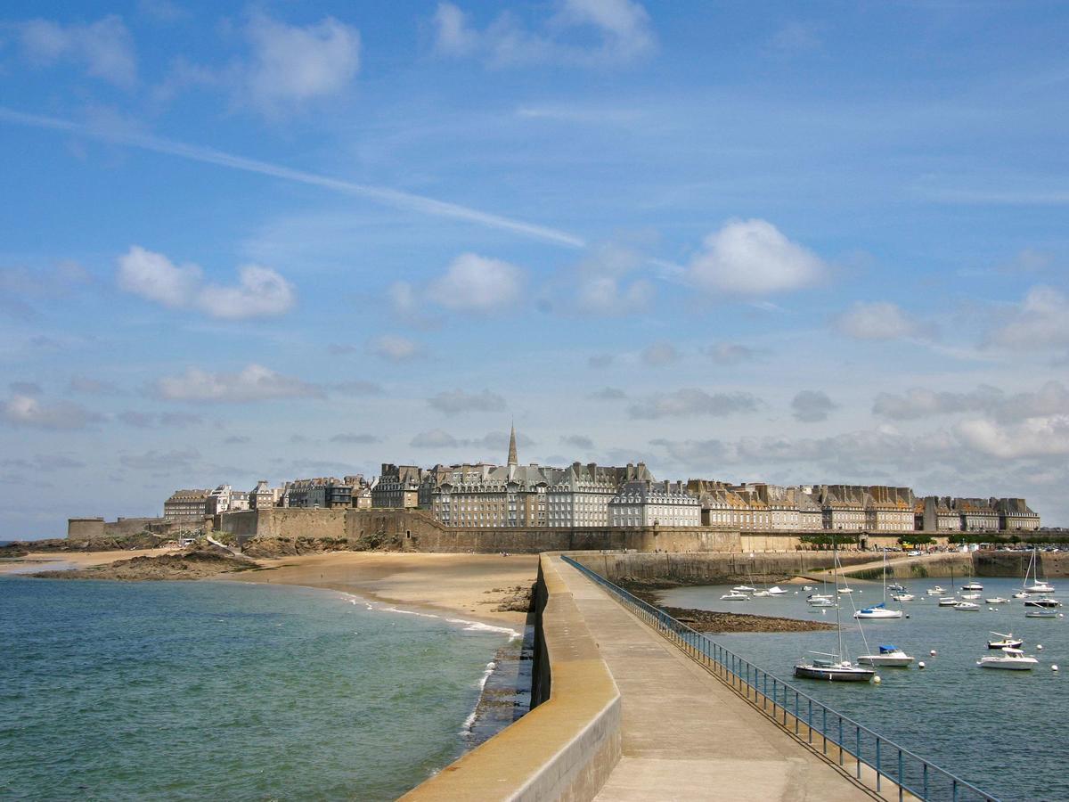 Ibis Saint-Malo Madeleine Hotel Exterior photo